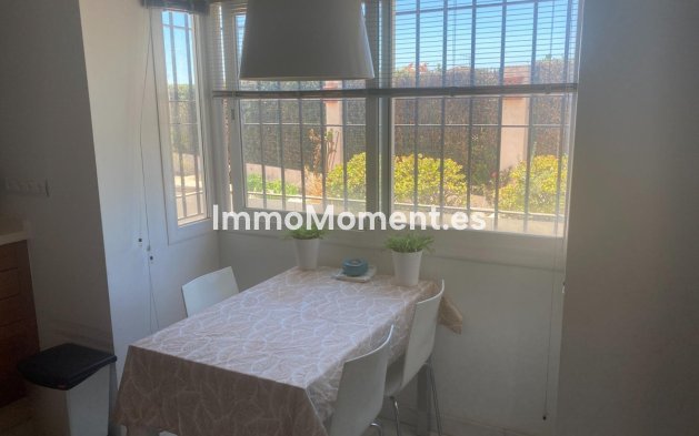 Wiederverkauf - Reihenhaus - Estepona  - Estepona Centro