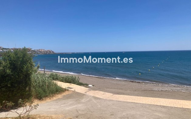 Wiederverkauf - Reihenhaus - Estepona  - Estepona Centro