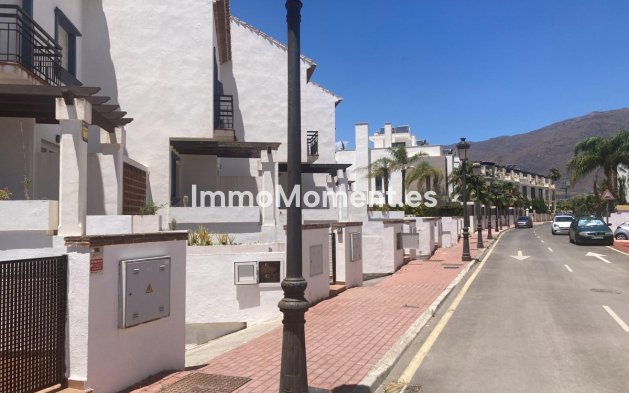 Wiederverkauf - Reihenhaus - Estepona  - Estepona Centro