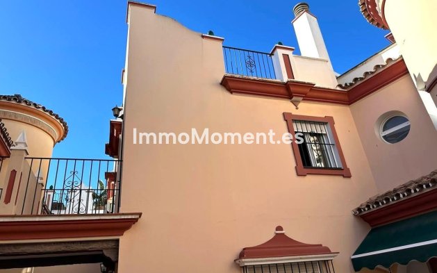 Revente - Maison mitoyenne - Estepona  - Estepona Centro
