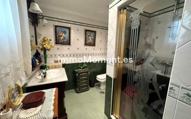 Revente - Maison mitoyenne - Estepona  - Estepona Centro