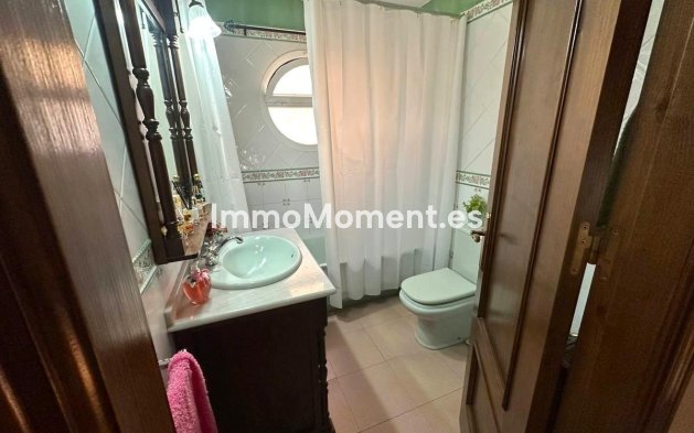 Revente - Maison mitoyenne - Estepona  - Estepona Centro