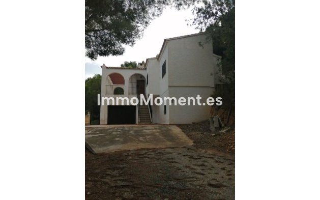 Resale - Villa - Calpe - Calpe Centro