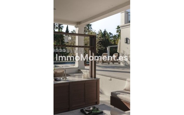 Resale - Detached villa - Marbella - Nueva Andalucía