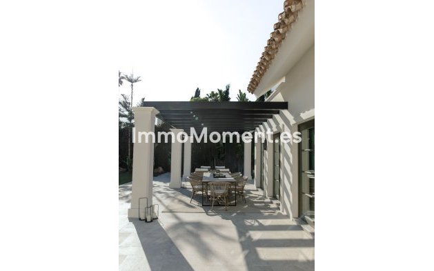 Resale - Detached villa - Marbella - Nueva Andalucía