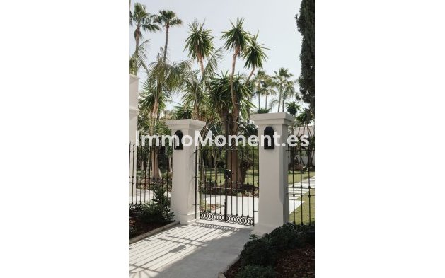 Resale - Detached villa - Marbella - Nueva Andalucía