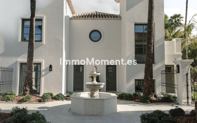 Resale - Detached villa - Marbella - Nueva Andalucía