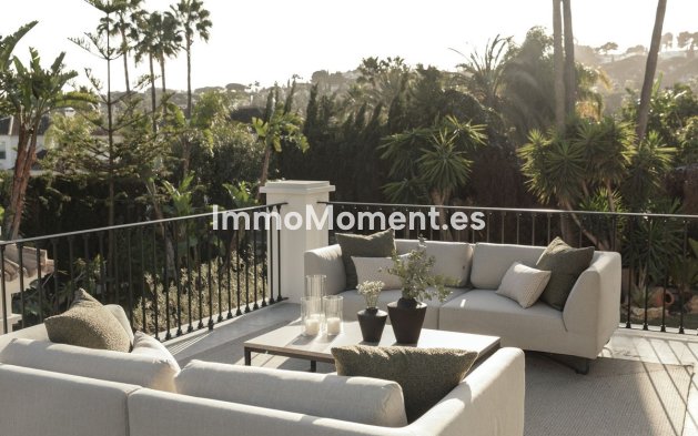 Resale - Detached villa - Marbella - Nueva Andalucía