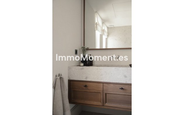 Resale - Detached villa - Marbella - Nueva Andalucía
