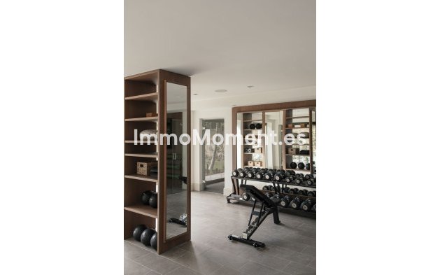 Resale - Detached villa - Marbella - Nueva Andalucía