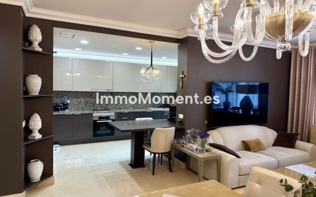 Resale - Apartment - Benahavís - Benahavís Centro