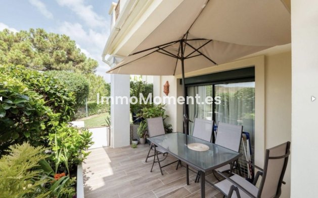 Resale - Apartment - Benahavís - Benahavís Centro