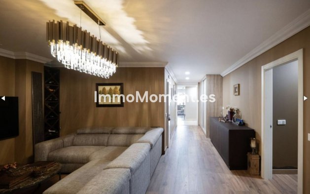 Resale - Apartment - Benahavís - Benahavís Centro