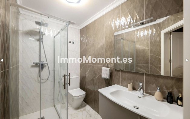 Resale - Apartment - Benahavís - Benahavís Centro