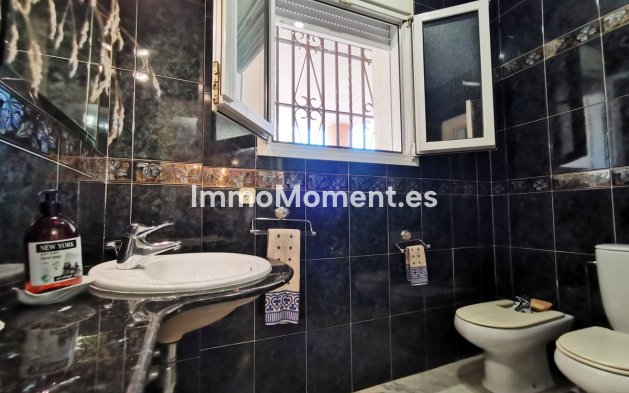 Wiederverkauf - Villa - Torremolinos