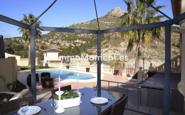Resale - Villa - Calpe - Calpe Centro