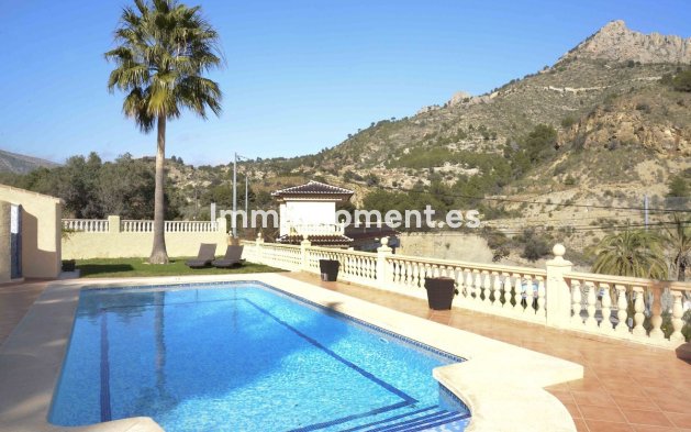 Resale - Villa - Calpe - Calpe Centro