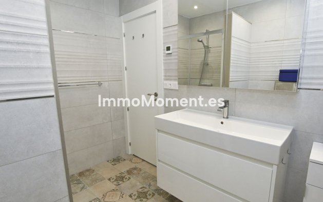 Wiederverkauf - Villa - La Nucía - La Nucia Centro