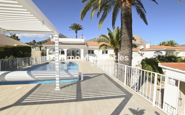 Wiederverkauf - Villa - La Nucía - La Nucia Centro