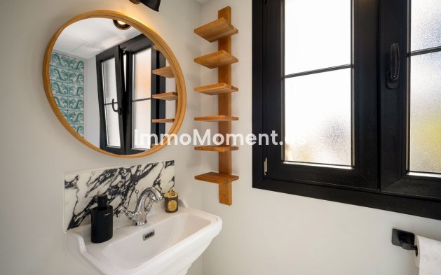 Resale - Townhouse - Marbella - Marbella Centro