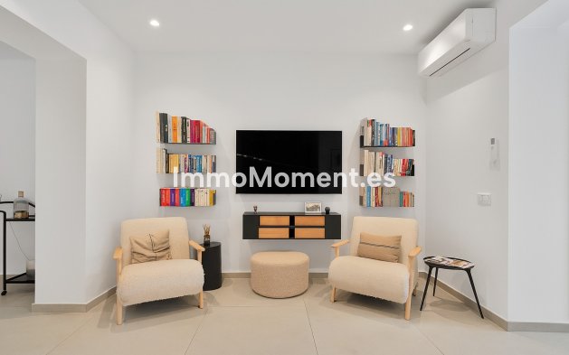 Wiederverkauf - Wohnung - Estepona  - Estepona Centro