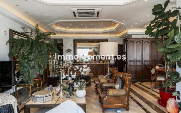 Wiederverkauf - Wohnung - Marbella - Puerto Banús