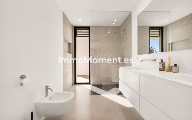 Reventa - Villa - Estepona  - New Golden Mile