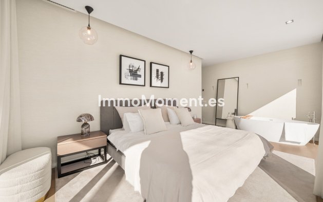 Reventa - Villa - Estepona  - New Golden Mile