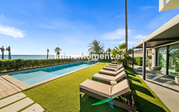 Reventa - Villa - Estepona  - New Golden Mile