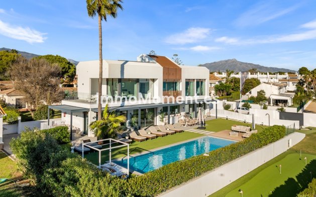 Reventa - Villa - Estepona  - New Golden Mile