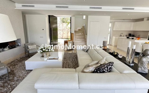 Revente - Villa - Marbella - Río Real