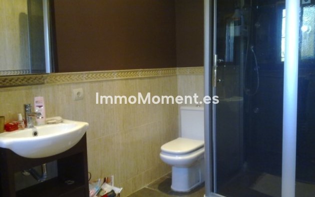 Resale - Villa - Marbella - Nueva Andalucía