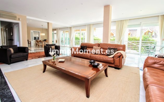 Wiederverkauf - Villa - Marbella - San Pedro de Alcántara