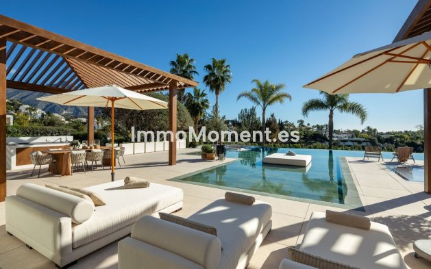 Wiederverkauf - Villa - Marbella - Nueva Andalucía