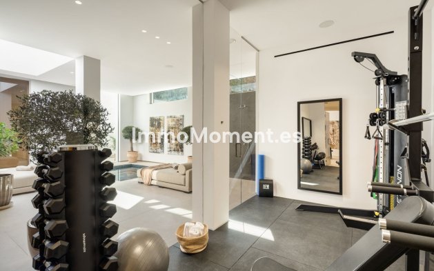 Wiederverkauf - Villa - Marbella - Nueva Andalucía