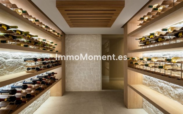 Wiederverkauf - Villa - Marbella - Nueva Andalucía