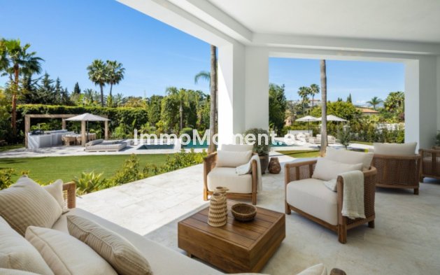 Wiederverkauf - Villa - Marbella - Nueva Andalucía
