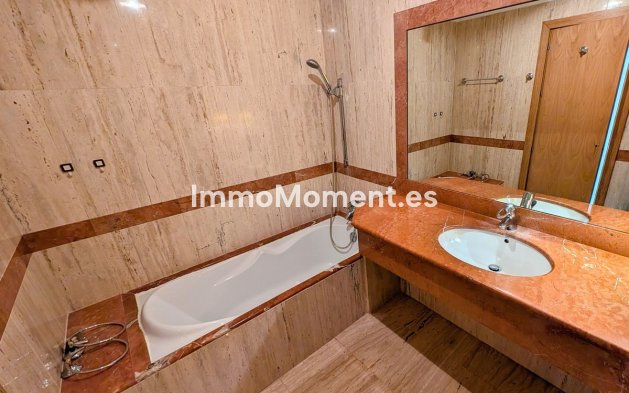 Bestaande woning - Appartement - Benahavís - Benahavís Centro