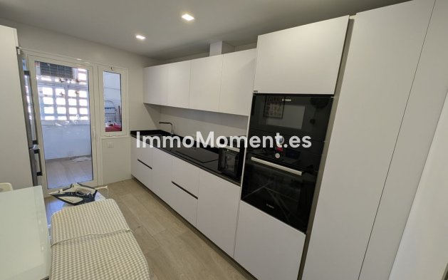 Wiederverkauf - Wohnung - Marbella - San Pedro de Alcántara