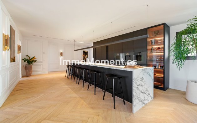 Wiederverkauf - Wohnung - Marbella - Nueva Andalucía