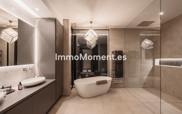 Reventa - Villa - Benahavís - El Madroñal