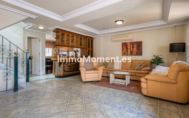 Resale - Villa - Guardamar del Segura - Guardamar del Segura Centro