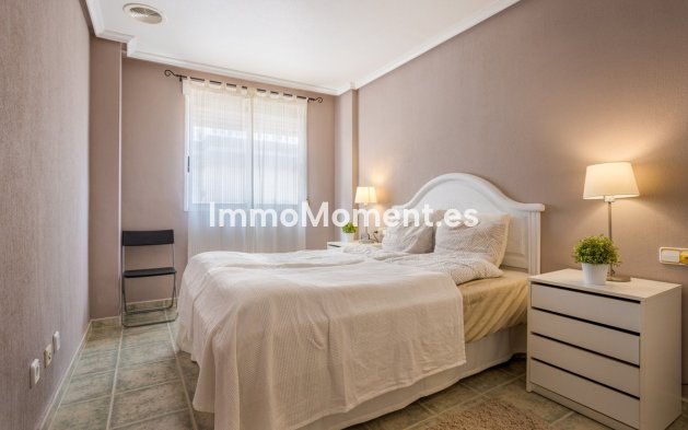 Resale - Villa - Guardamar del Segura - Guardamar del Segura Centro