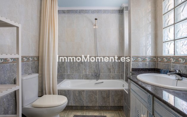 Resale - Villa - Guardamar del Segura - Guardamar del Segura Centro