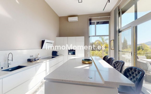 Wiederverkauf - Villa -   Inländisch - Alora