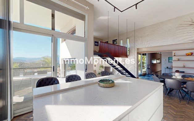 Wiederverkauf - Villa -   Inländisch - Alora