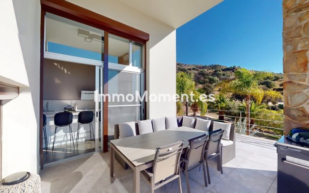 Wiederverkauf - Villa -   Inländisch - Alora