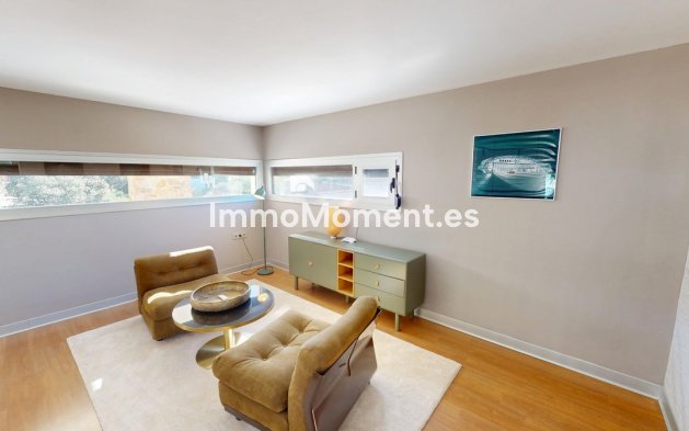 Wiederverkauf - Villa -   Inländisch - Alora