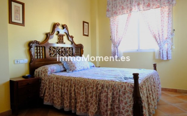 Resale - Villa - Orihuela - Orihuela Centro