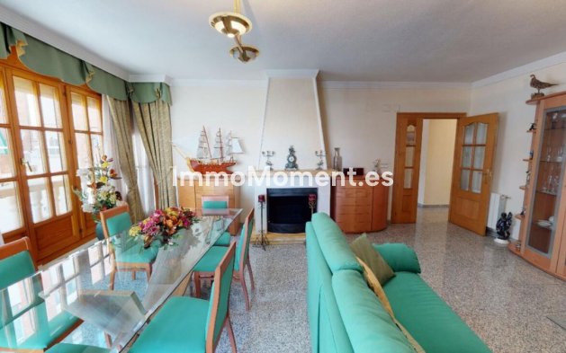 Reventa - Villa - Sax - Sax Centro